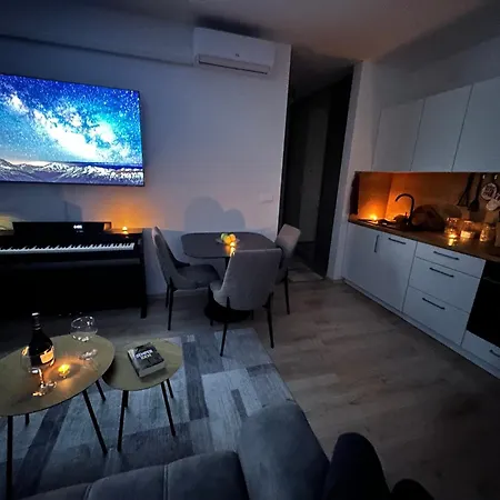 First Choice-2badroom-terrace *
